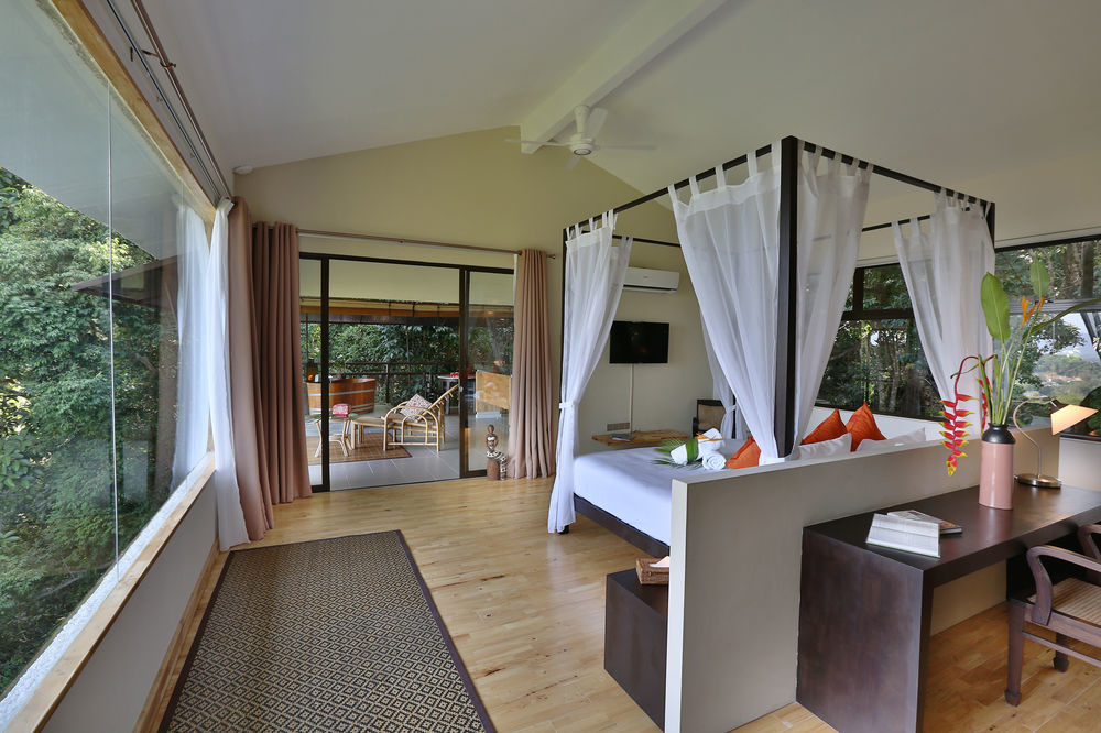 Ambong Rainforest Retreat Pantai Tengah  Eksteriør bilde